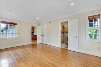 Building Photo - 1551 West Ave