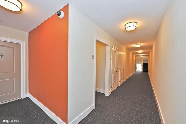 Foto del edificio - 417 18th St NE