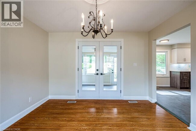 Building Photo - 56 Mansfield Dr