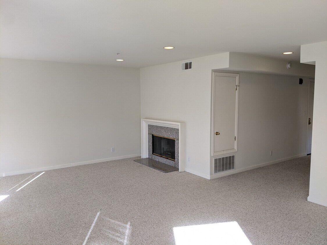 Building Photo - 88 29th St