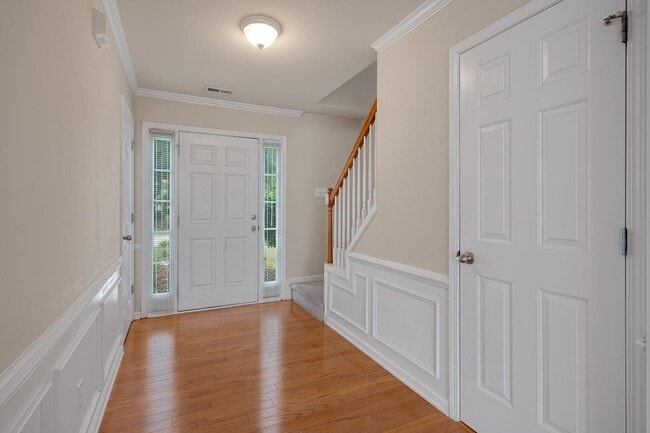 Foto del edificio - 5020 Babbling Brook Dr