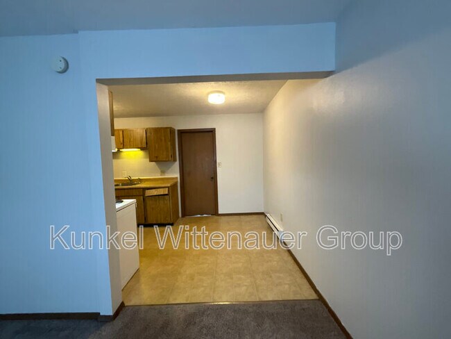 Foto del edificio - 2609-H Sierra Drive