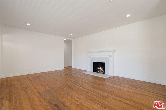 Foto del edificio - 6711 W 87th Pl