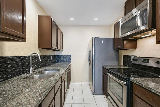 Building Photo - 519 Cutty Trail