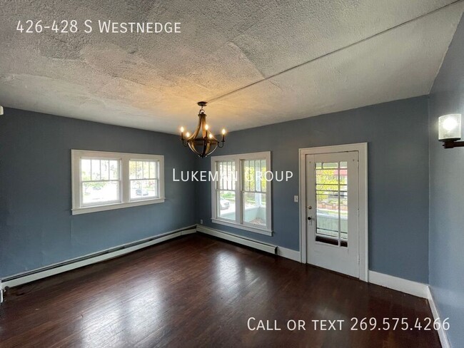 Foto del edificio - 426-428 S Westnedge Ave