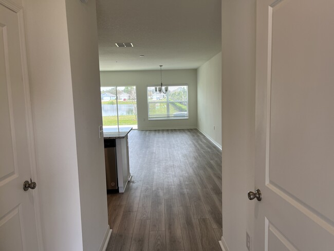 Building Photo - 2333 Carrabelle Way