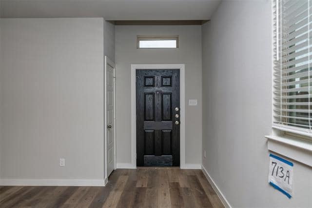 Building Photo - 625 Fallow Dr