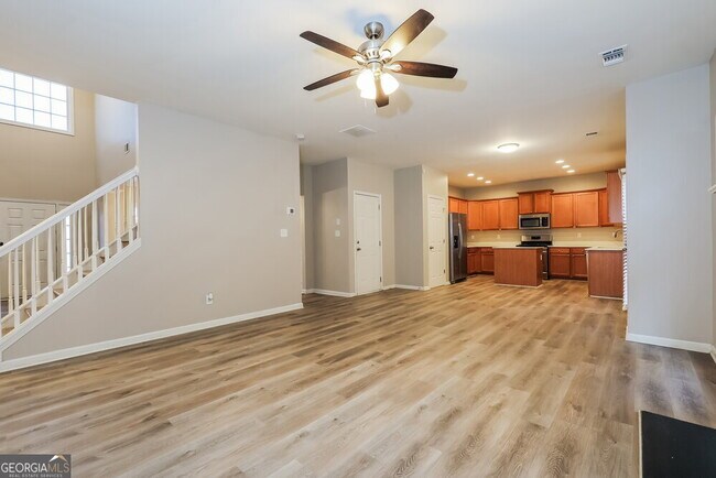 Building Photo - 908 Maple Leaf Dr