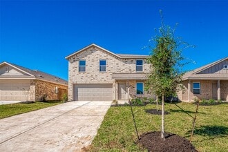 Building Photo - 6635 Orange Daylily Ln