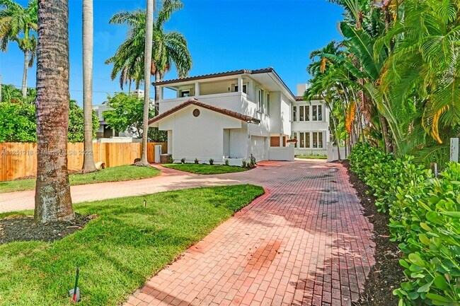 Foto del edificio - 945 S North Lake Dr