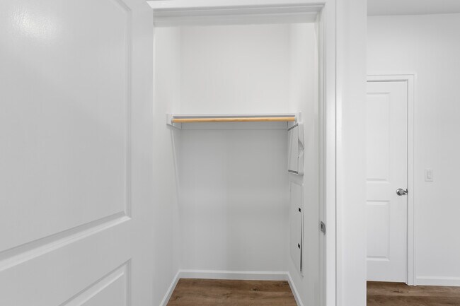 Foto del edificio - 51 E Main St