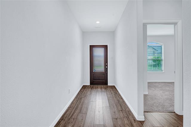 Foto del edificio - 5916 Pensby Dr