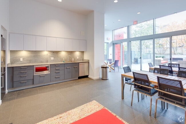 Amenity Room - 1051 Broughton Street