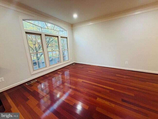 Foto del edificio - 25352 Herring Creek Dr