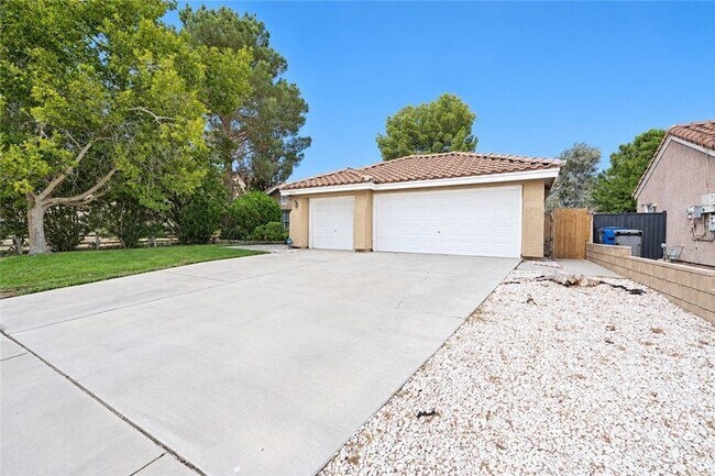 Building Photo - 37731 Wisteria Trail