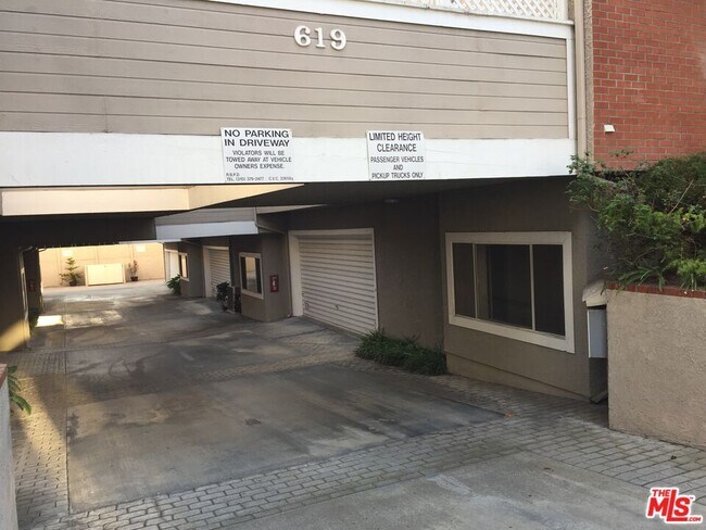 Foto del edificio - 619 N Guadalupe Ave