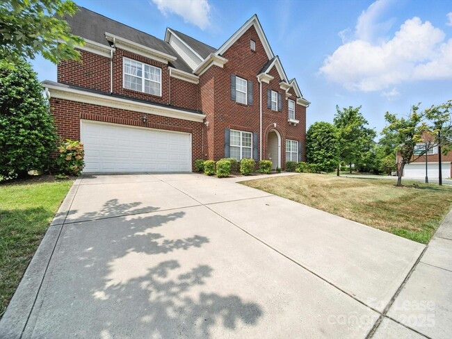 Building Photo - 10219 Trailmoor Rd