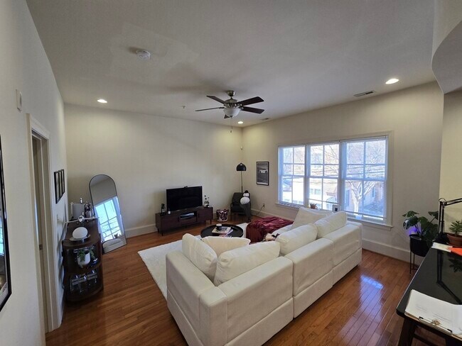 Foto del edificio - 9 S Brunswick St