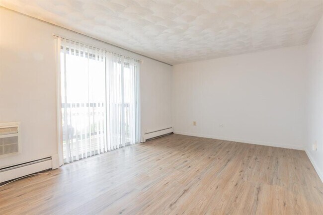 Foto del edificio - 10 Josephine St