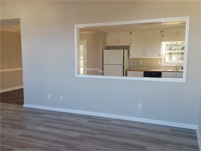 Building Photo - 404 Bennett Farms Pl