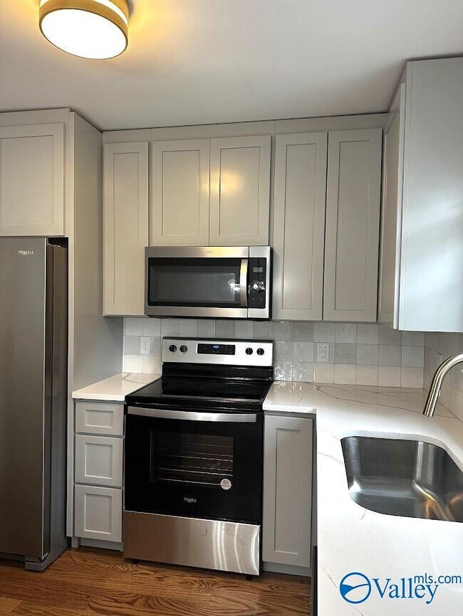 Foto del edificio - 2006 Stanford Dr SW