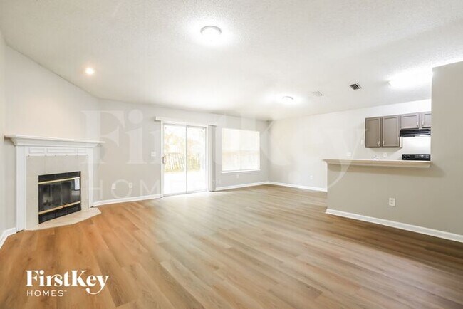 Foto del edificio - 8038 Beaver Creek Drive