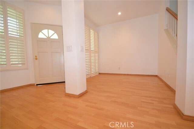 Building Photo - 2615 Plaza del Amo