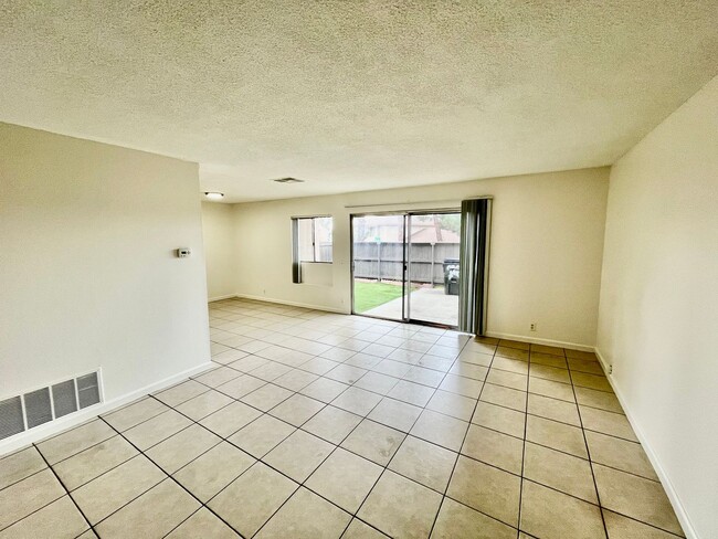 Building Photo - 6840 Bear River Row