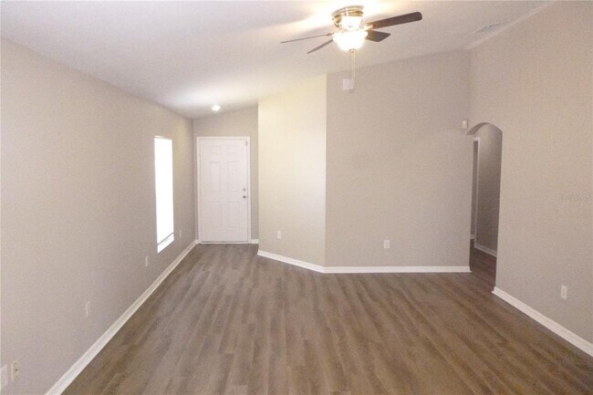 Foto del edificio - 413 Pine Pointe Ct