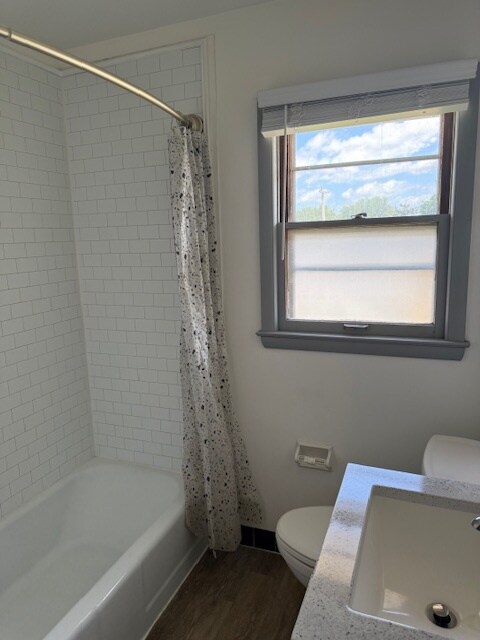 Foto del edificio - 3010 S 92nd St