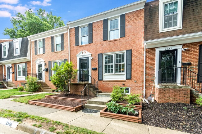 Photo - 2346 Horseferry Ct Townhome