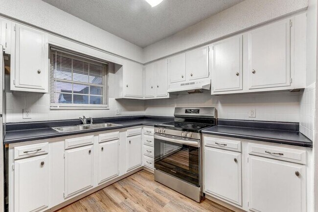 Foto del edificio - 740 N 6th St