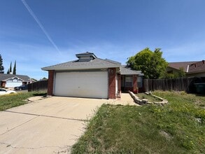 Building Photo - 9201 Norseman Ct