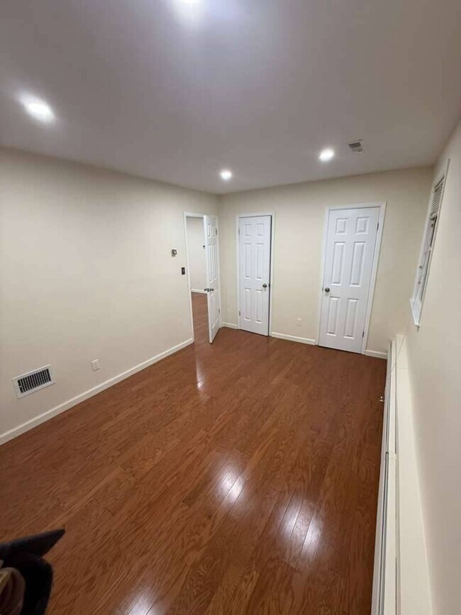 Foto del edificio - 67-06 171st St