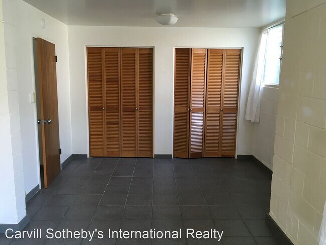 Building Photo - Studio, 1 bath House - 2766 Manoa Rd
