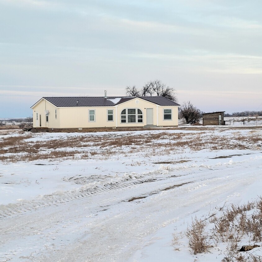 Primary Photo - 17046 Co Rd 85