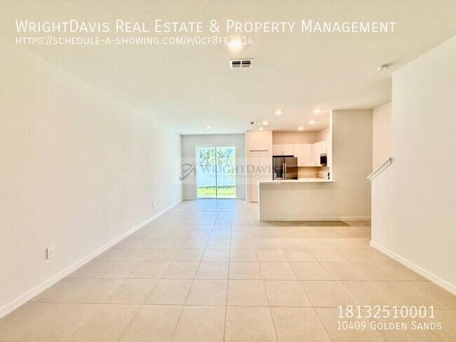 Foto del edificio - 10409 Golden Sands Ave