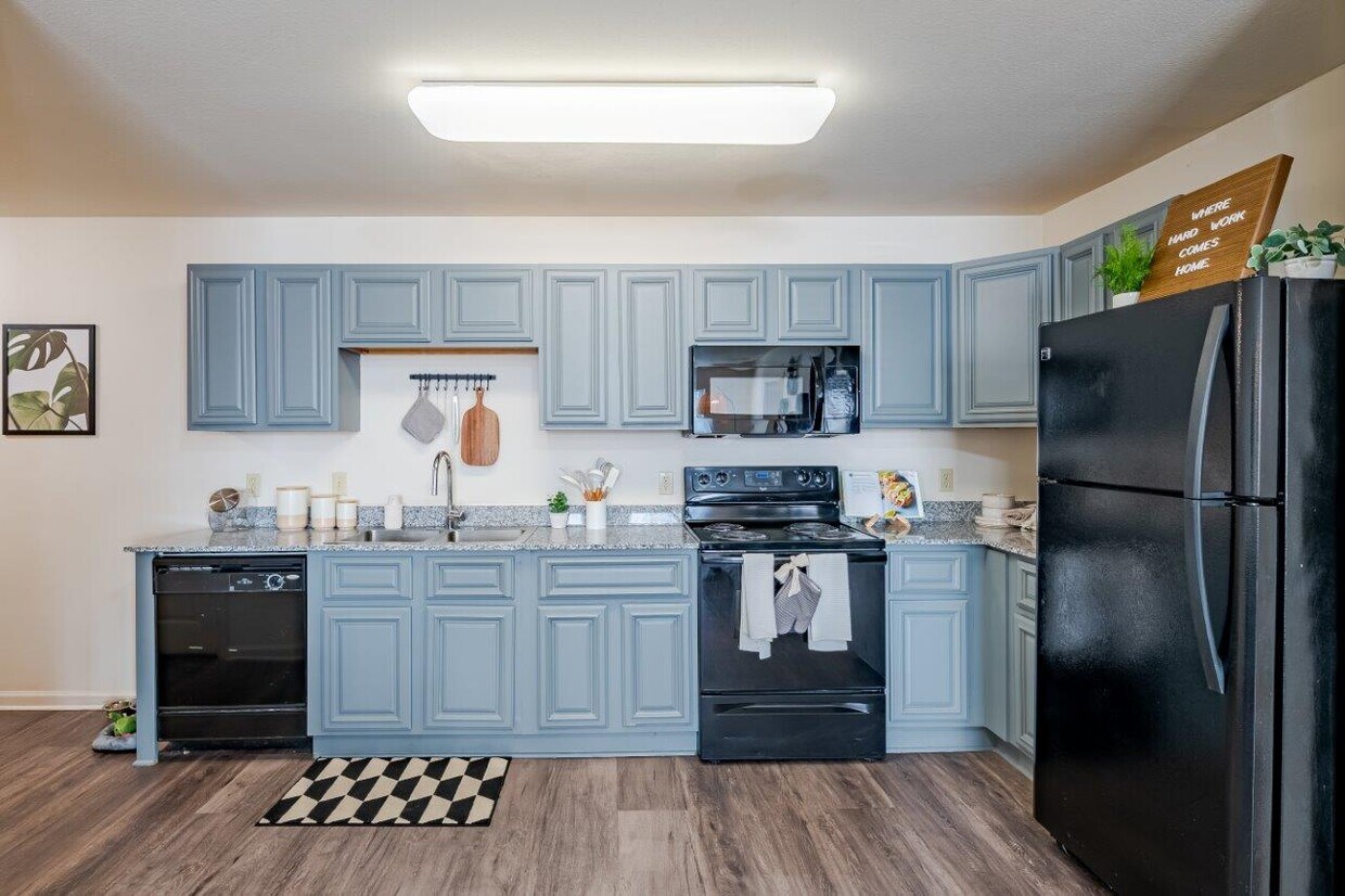 Foto principal - Cobblestone Grove Apartment Homes