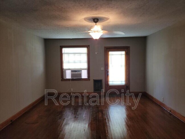 Foto del edificio - 314-316 Eaton St