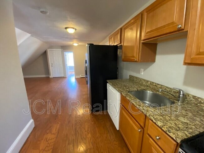 Photo - 44 Floyd St Apartment