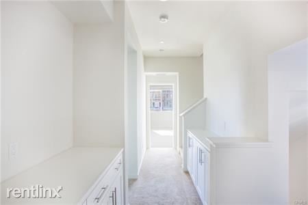 Foto del edificio - 3 br, 2 bath House - 176 Stage