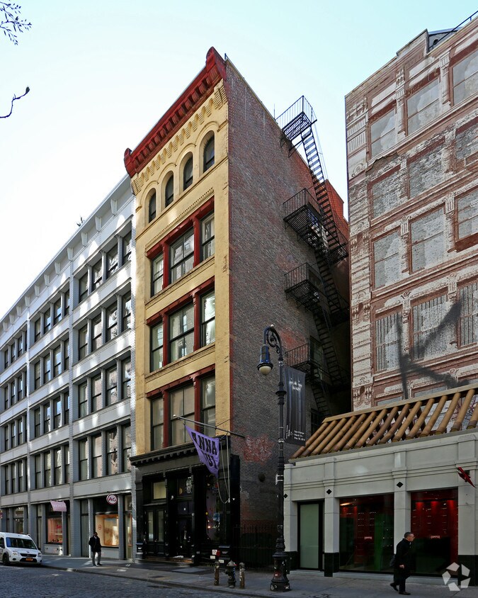 Primary Photo - 113 Greene St