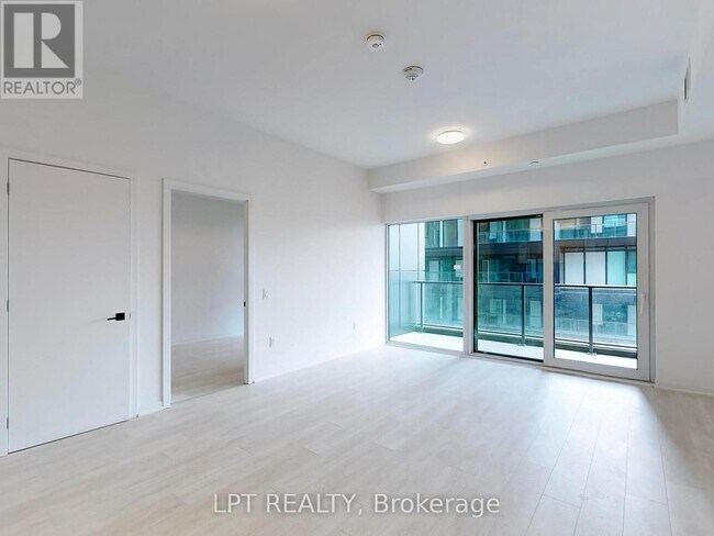 Photo du bâtiment - 1285 Dupont St