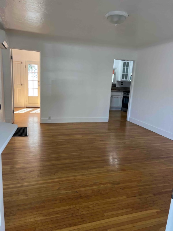 Foto del edificio - 3106 Broadway