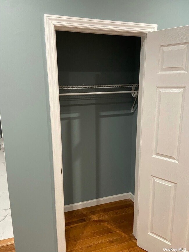 Foto del edificio - 630 E 230th St