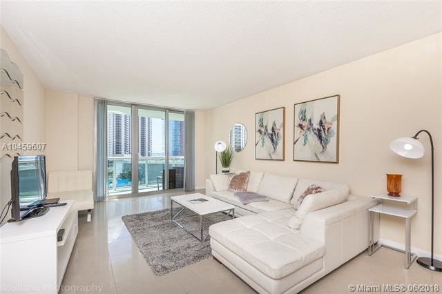 Building Photo - 19370  Collins Ave  827