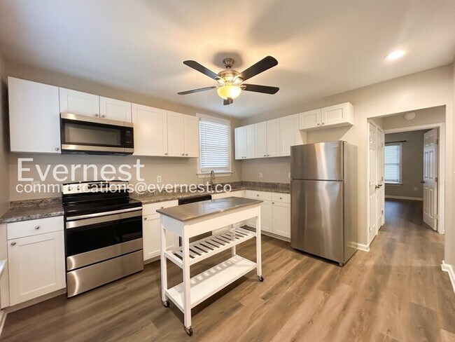 Foto del edificio - 5336 West Ave