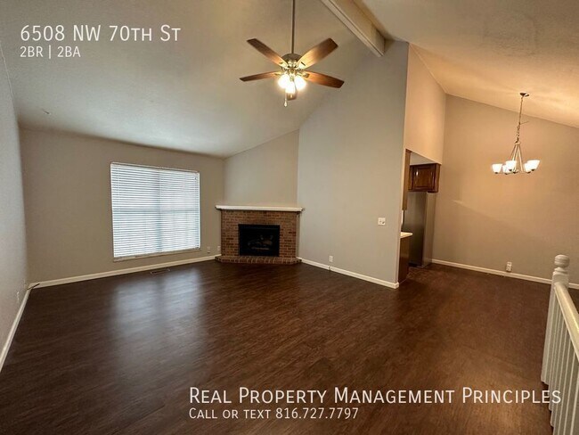Foto del edificio - 6508 NW 70th St