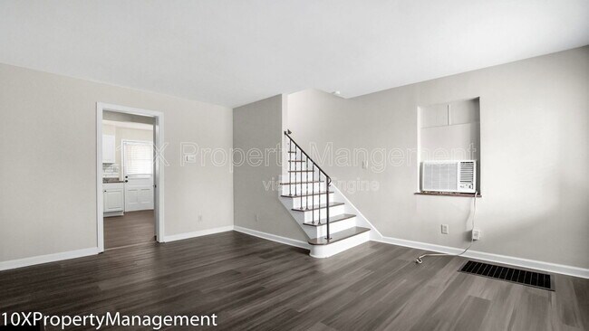 Foto del edificio - 2909 Sullivant Ave