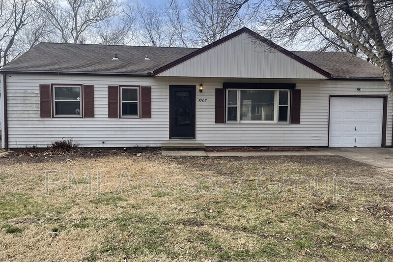 5707 SW 14th St, Topeka, KS 66604 House Rental in Topeka, KS